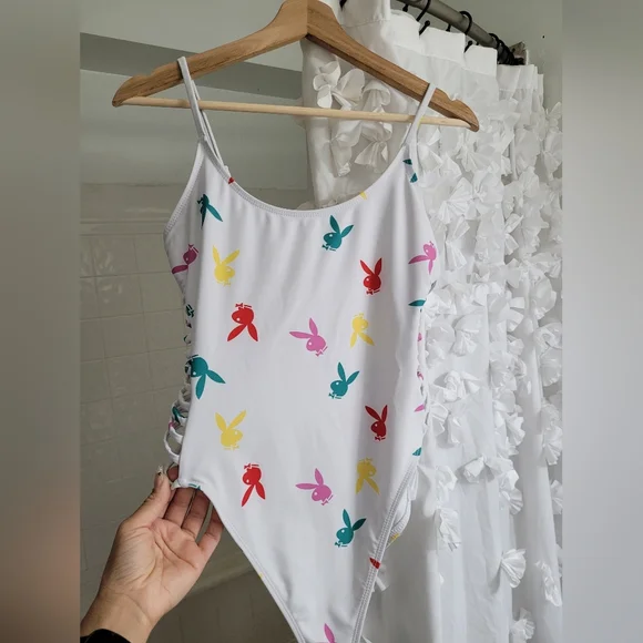 the one piece - Picture 2 of 5